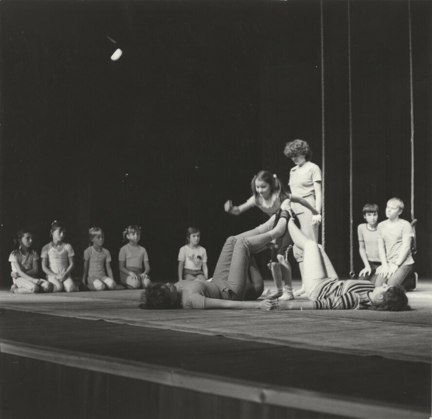 1984 Pozvanie - divadlo O titulka