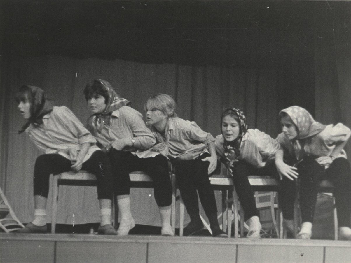 1987 Rozprávka zo smetiska - divadelný súbor LANO titulka