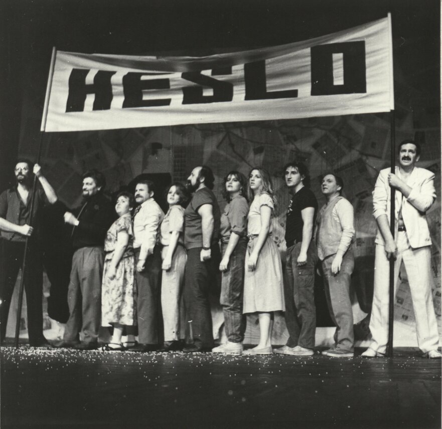 1988 A čo - divadlo pri MsKS Trnavatitulka