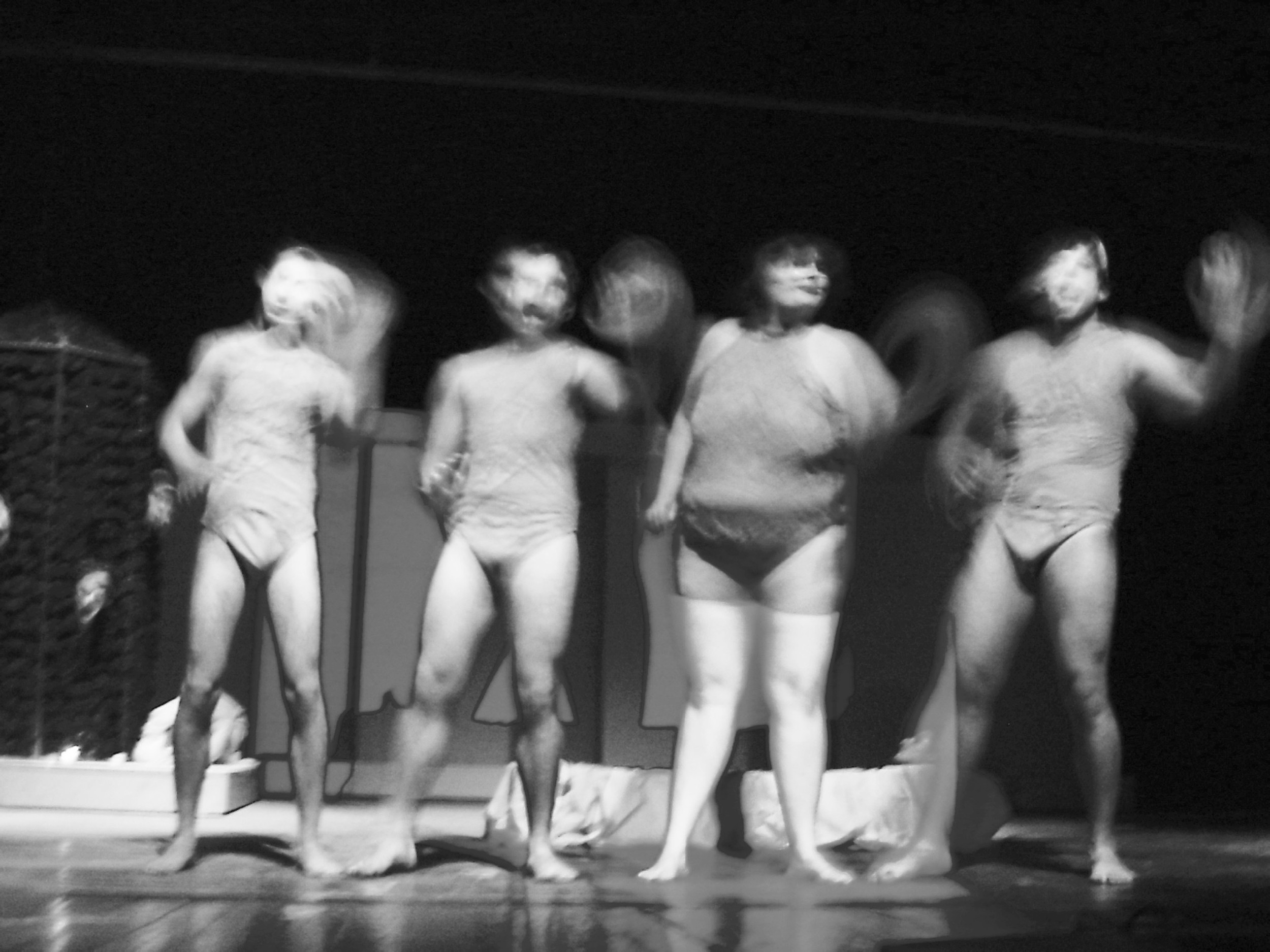 2003 Antigona čb foto © Filip Lašut