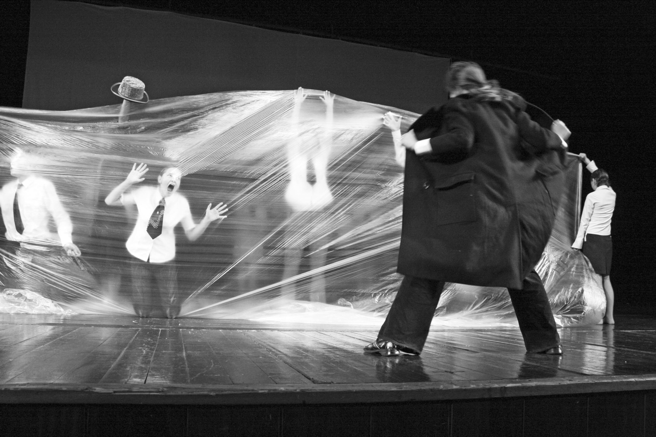 2007 O milionárovi, ktorý ukradol slnko čb foto © Filip Lašut