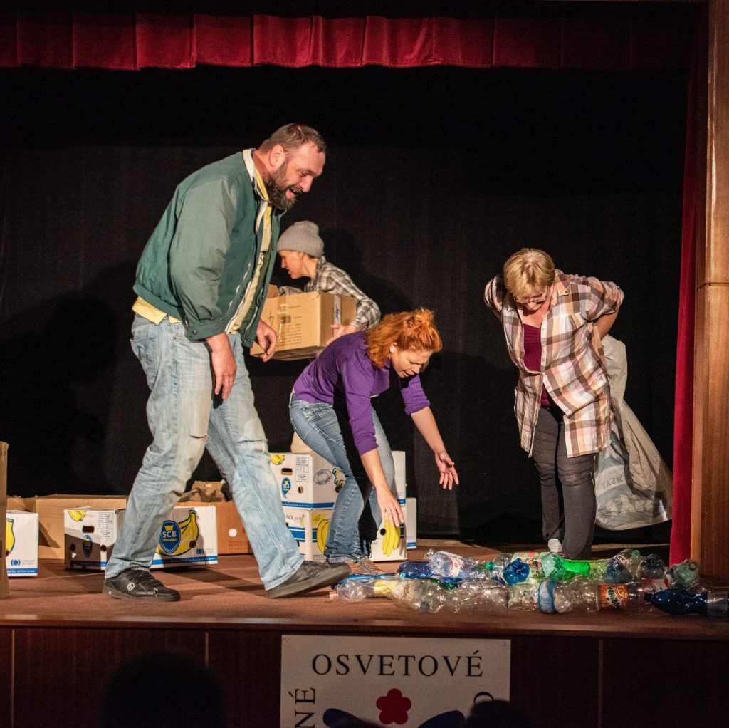 Boni a čierny snehuliak - BSD Badido