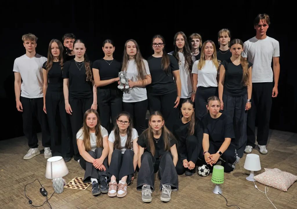 j(a).mak – DS Bebčina, ZUŠ Štefana Baláža, Nová Dubnica – fotogaléria
